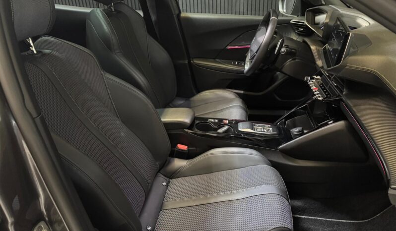 
								Peugeot 2008 1.2 PureTech GT panoramadak automaat volledig									