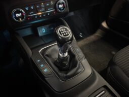 Ford Focus 1.0 EcoBoost ST Line Business volledig