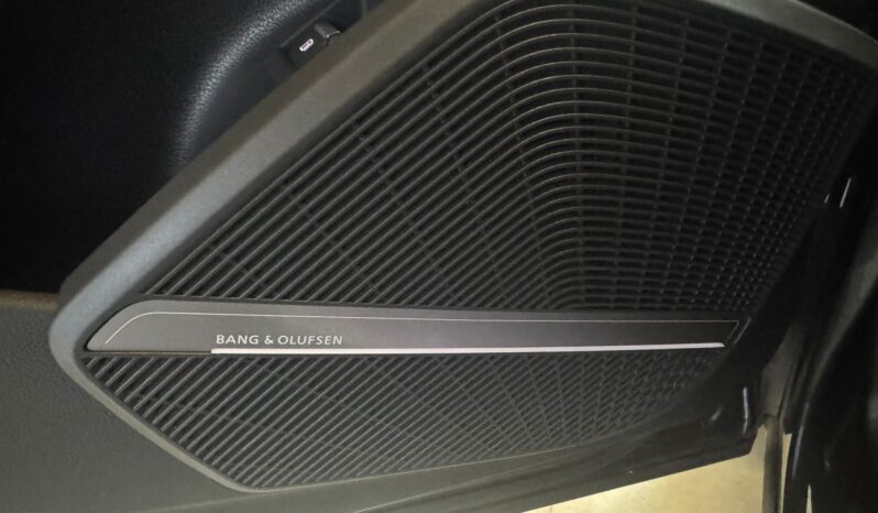 Audi Q5 Sportback 50 TFSI e S edition volledig