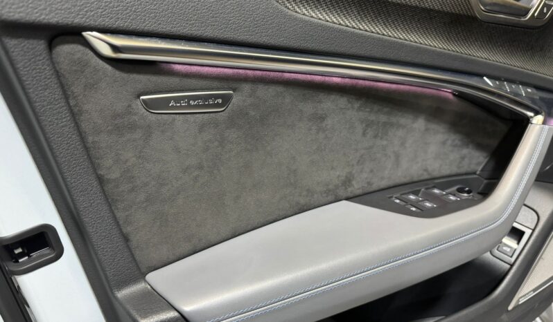 Audi A6 Avant RS 6 TFSI quattro 600PK Pano Matrix voll