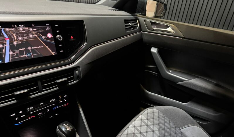 
								Volkswagen Polo 1.0 TSI R-Line Edition 116pk automaat volledig									