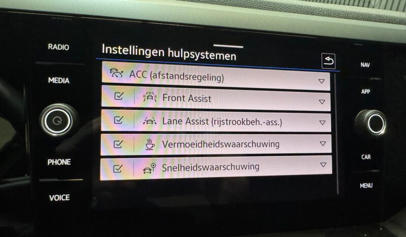 
								Volkswagen Polo 1.0 TSI R-Line Edition Panoramadak camera volledig									