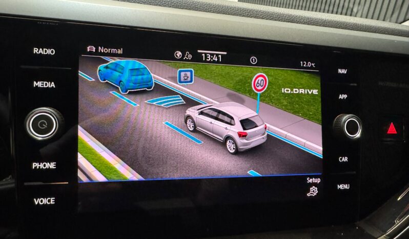 
								Volkswagen Polo 1.0 TSI R-Line Edition Panoramadak camera volledig									