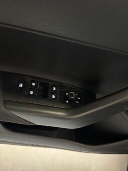 
										Volkswagen Polo 1.0 TSI R-Line Edition Panoramadak camera volledig									