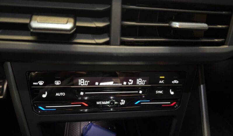 
								Volkswagen Polo 1.0 TSI R-Line Edition Panoramadak camera volledig									