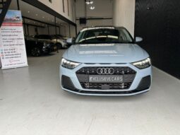 
										Audi A1 Sportback 30 TFSI S edition camera, virtual volledig									