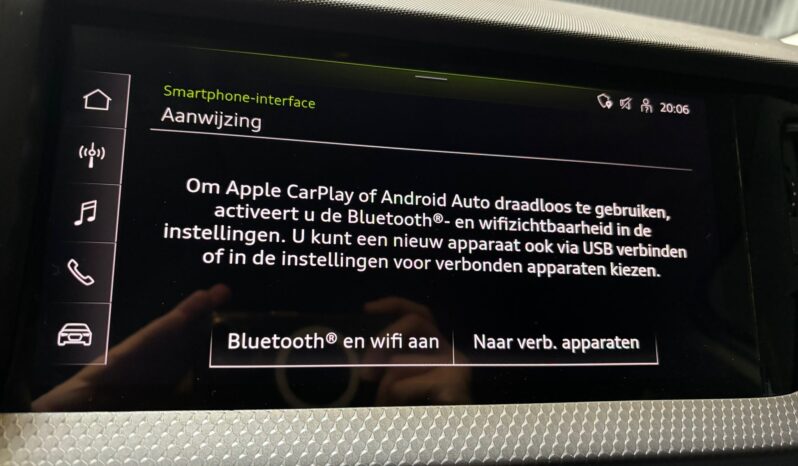 
								Audi A1 Sportback 30 TFSI S edition camera, virtual volledig									