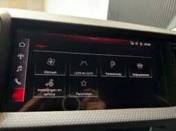 
										Audi A1 Sportback 30 TFSI S edition camera, virtual volledig									