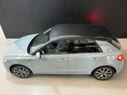 
										Audi A1 Sportback 30 TFSI S edition camera, virtual volledig									