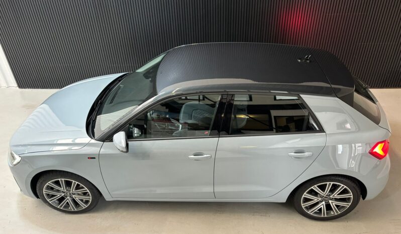 
								Audi A1 Sportback 30 TFSI S edition camera, virtual volledig									