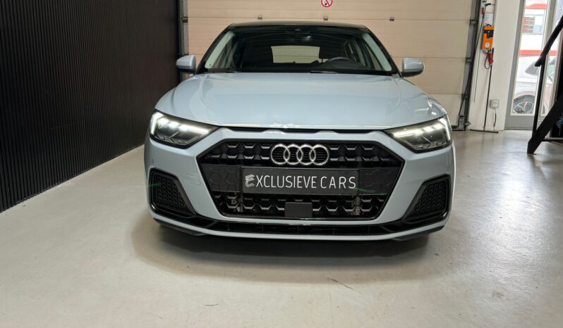 
								Audi A1 Sportback 30 TFSI S edition camera, virtual volledig									