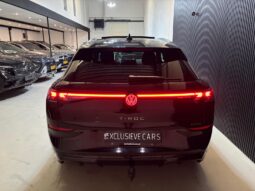 
										Volkswagen T-Roc 1.5 eTsi R-Line bomvol *Pano*H/K*Head-Up*360camera volledig									