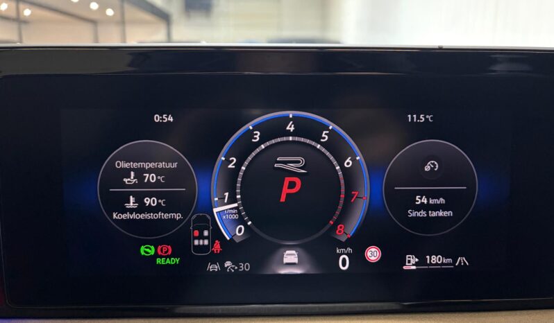 
								Volkswagen T-Roc 1.5 eTsi R-Line bomvol *Pano*H/K*Head-Up*360camera volledig									