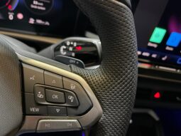 
										Volkswagen T-Roc 1.5 eTsi R-Line bomvol *Pano*H/K*Head-Up*360camera volledig									